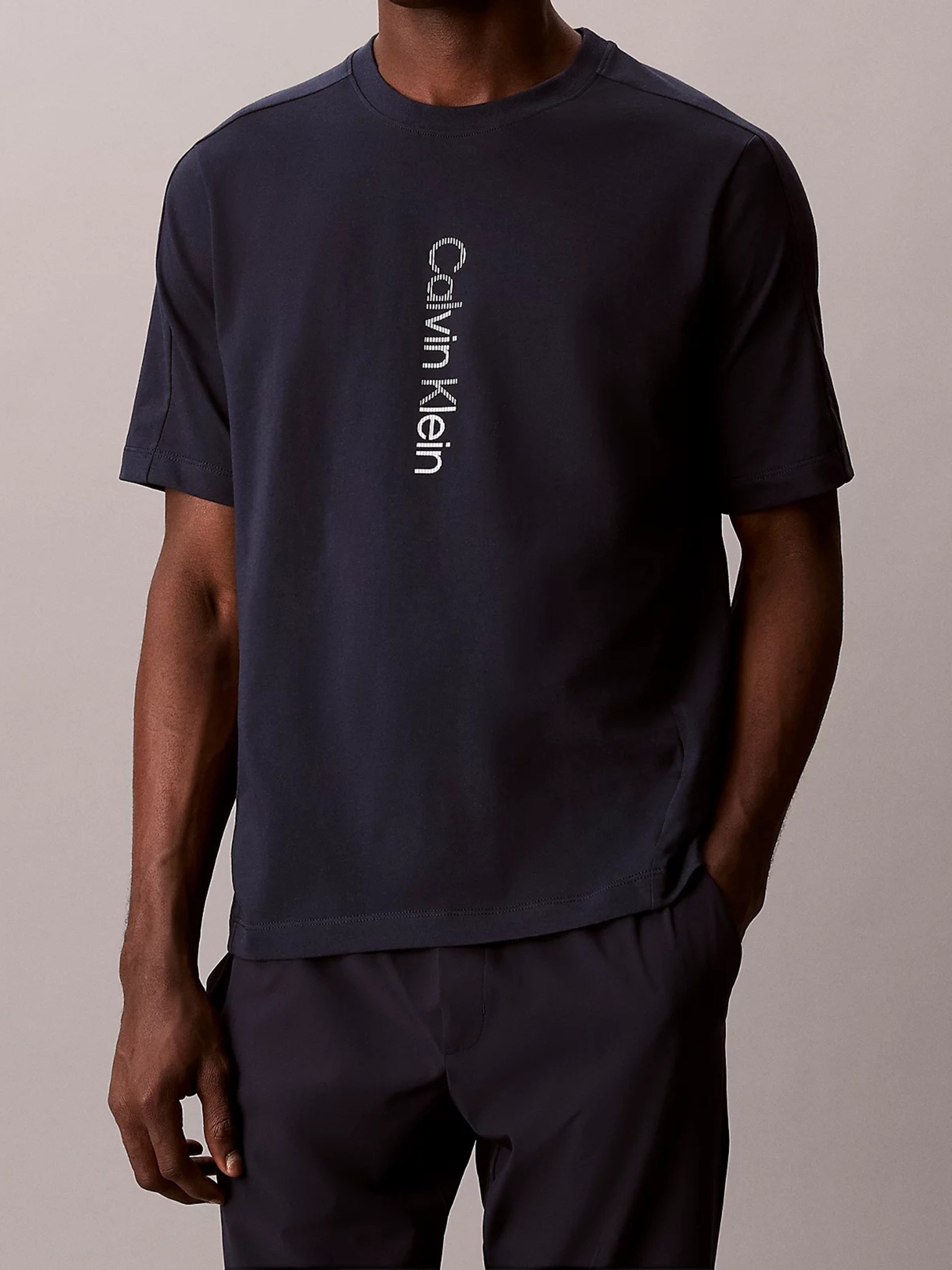 [CALVIN KLEIN] T-shirts Short Sleeve SS26 LVGMS6K101