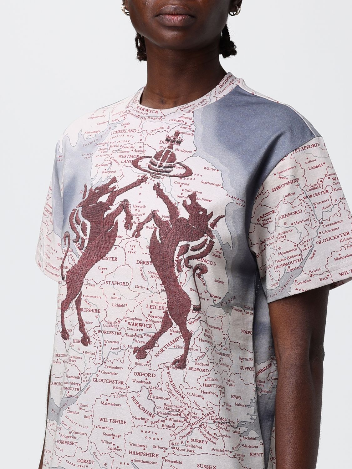 [Vivienne Westwood] T-shirts Short Sleeve SS26 3G01004RJ001M J402