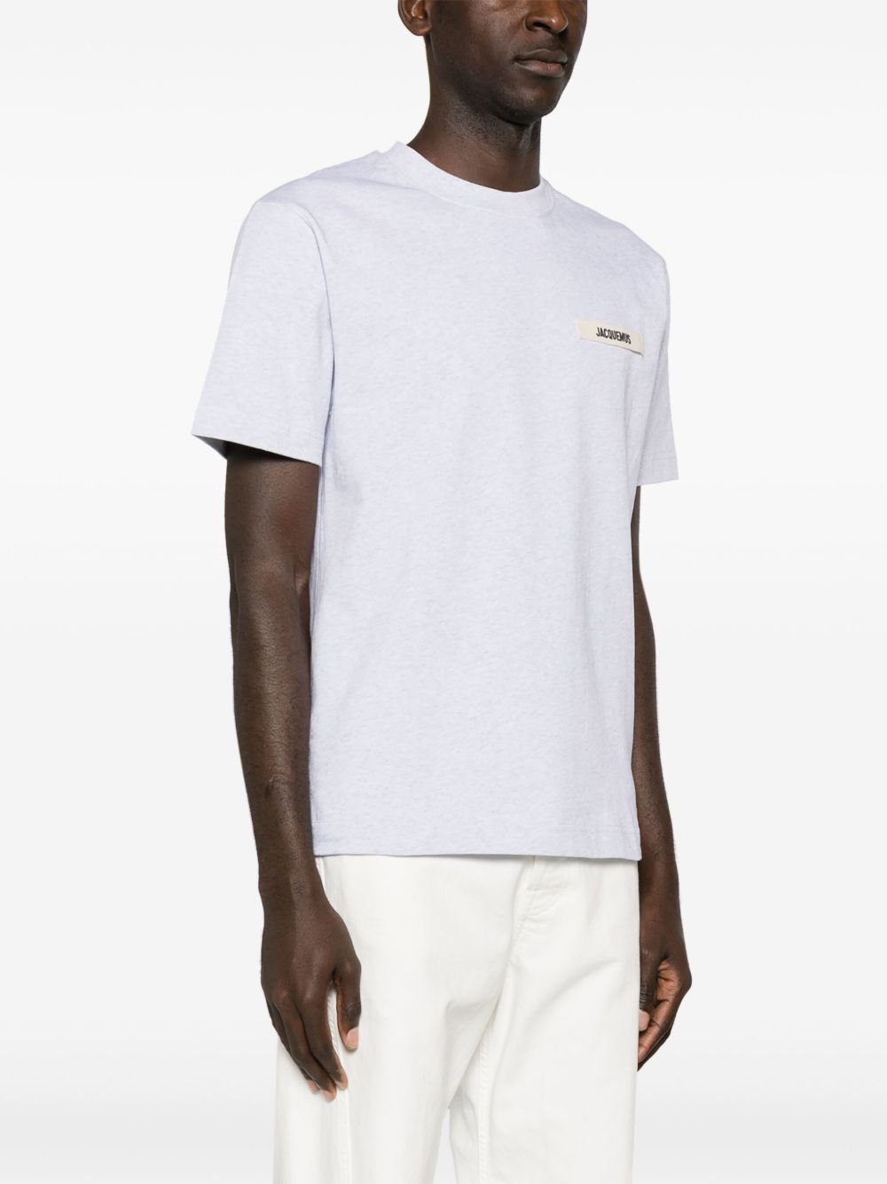[JACQUEMUS] T-shirts Short Sleeve FW26 TSM00133AJ00226 950