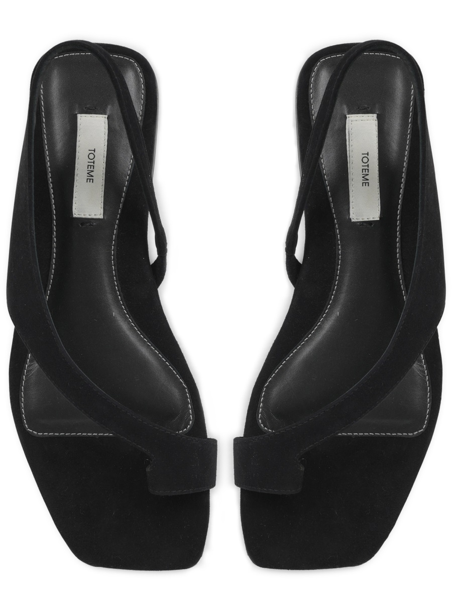 [TOTEME] Sandals SS25 252WAS0202LE0012_BLACK001