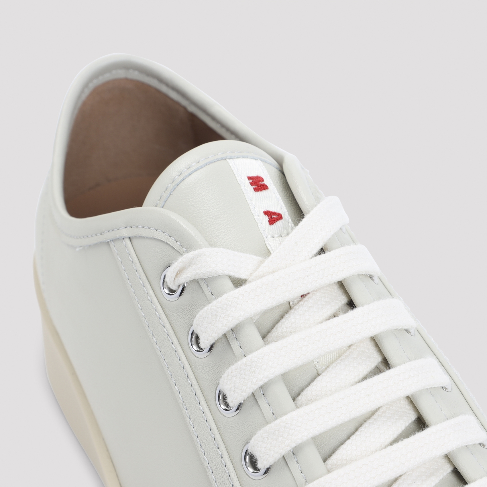 [Marni] Sneakers SS26 SNZU002002.P7226
