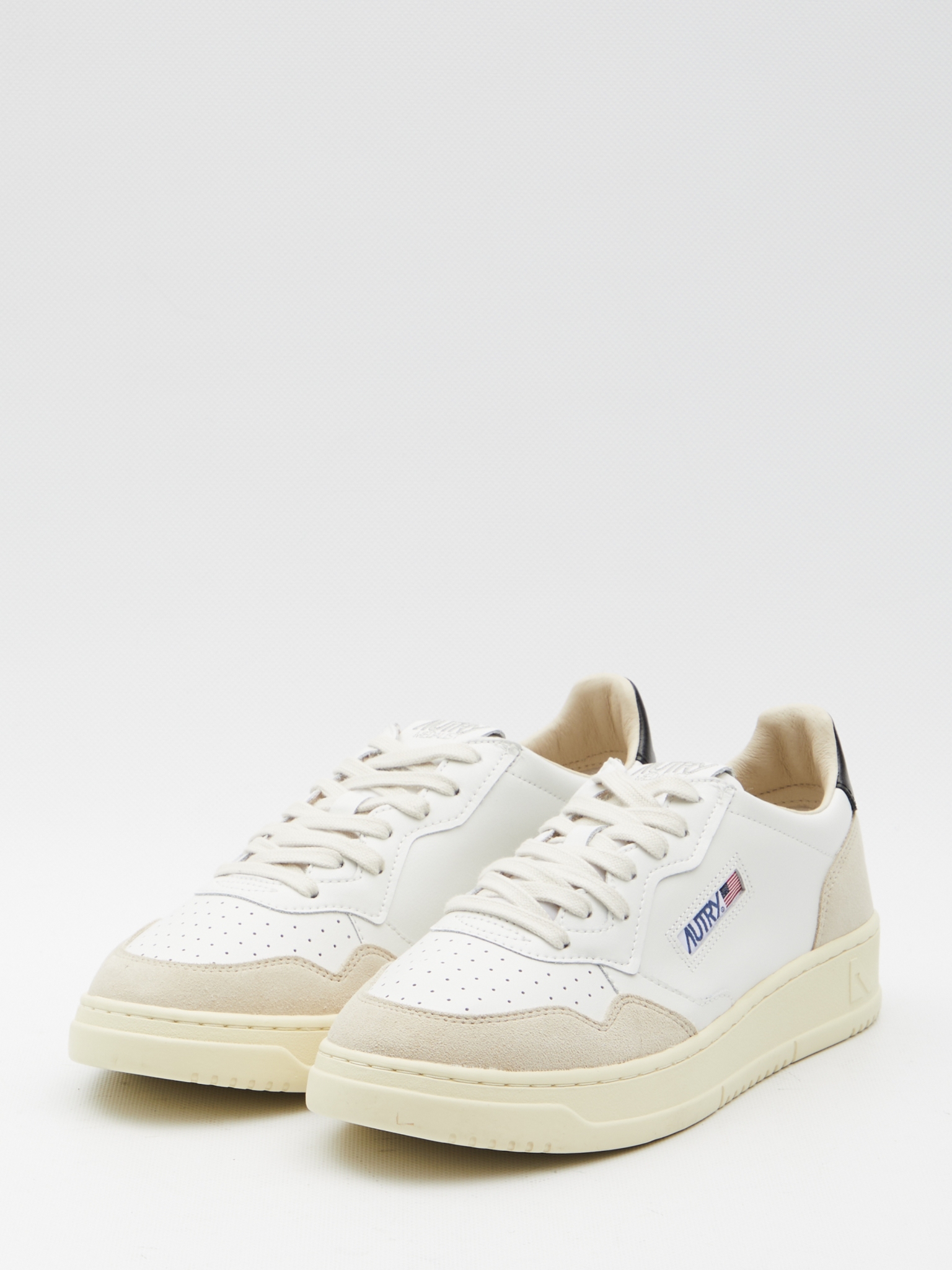 [AUTRY] Sneakers FW26 AULM_LS_21