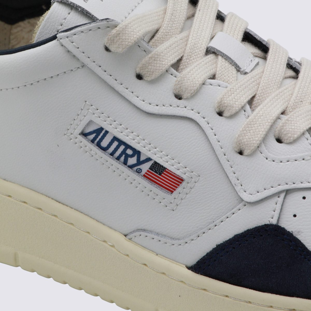 [AUTRY] Sneakers FW26 AULMFT22