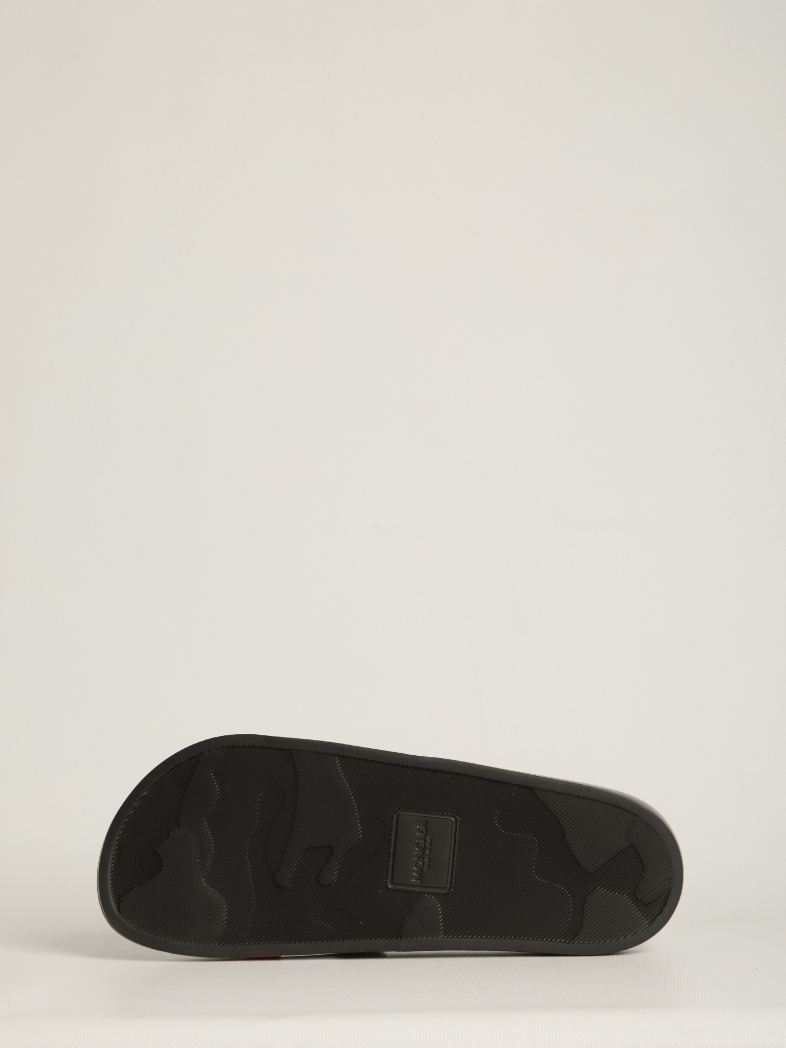 [Moncler] Slippers SS26 L109A4C00030_01A49_998