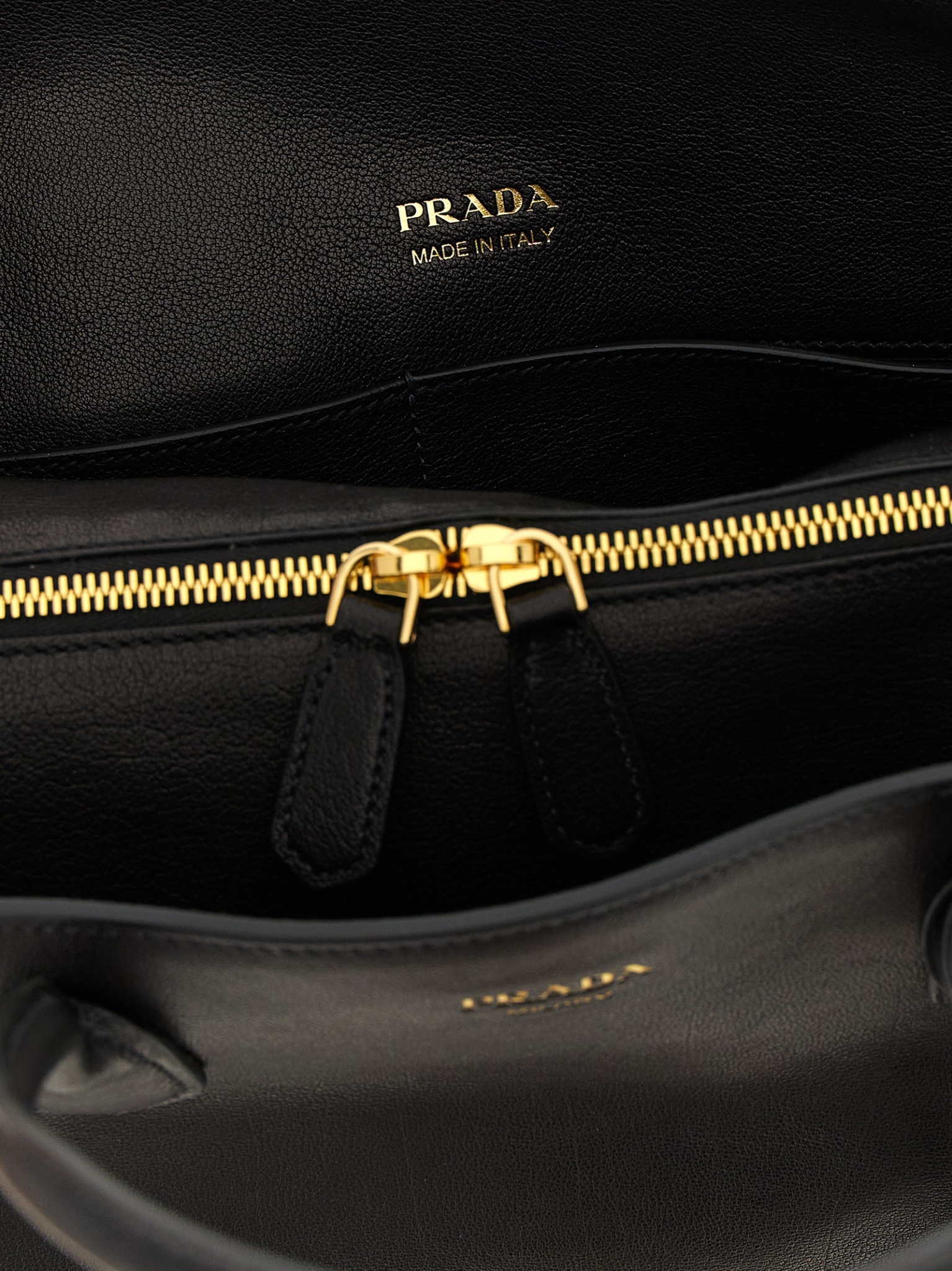 [Prada] Tote bag FW26 1BG600VOOO2HFQF0002