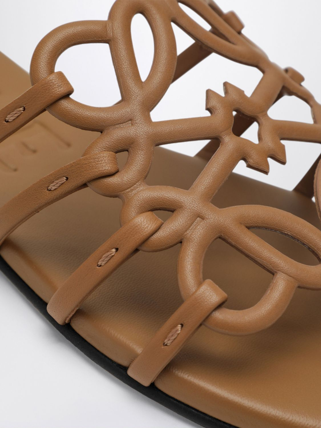 [Loewe] Sandals SS26 LPEA465X06 3150