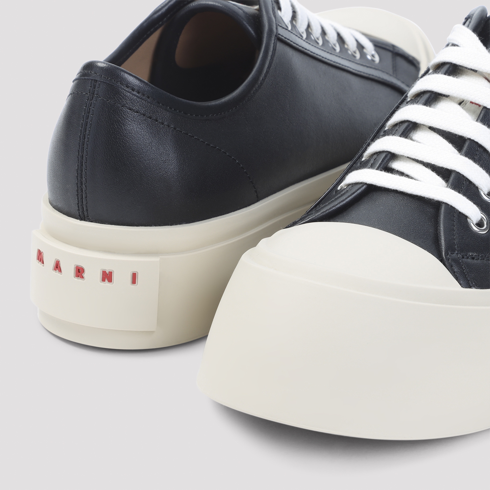 [Marni] Sneakers FW26 SNZU002002.P7226