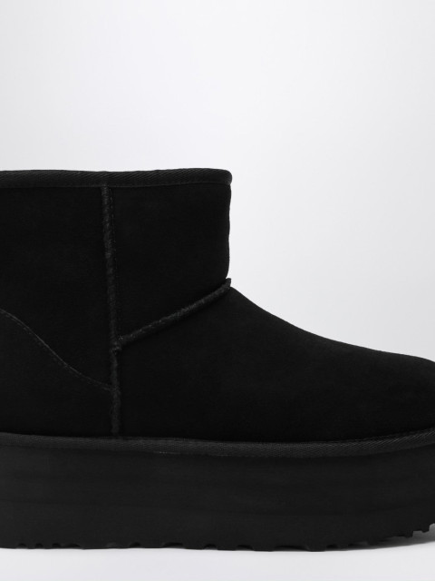 [UGG] Short Boots FW25 1134991LE
