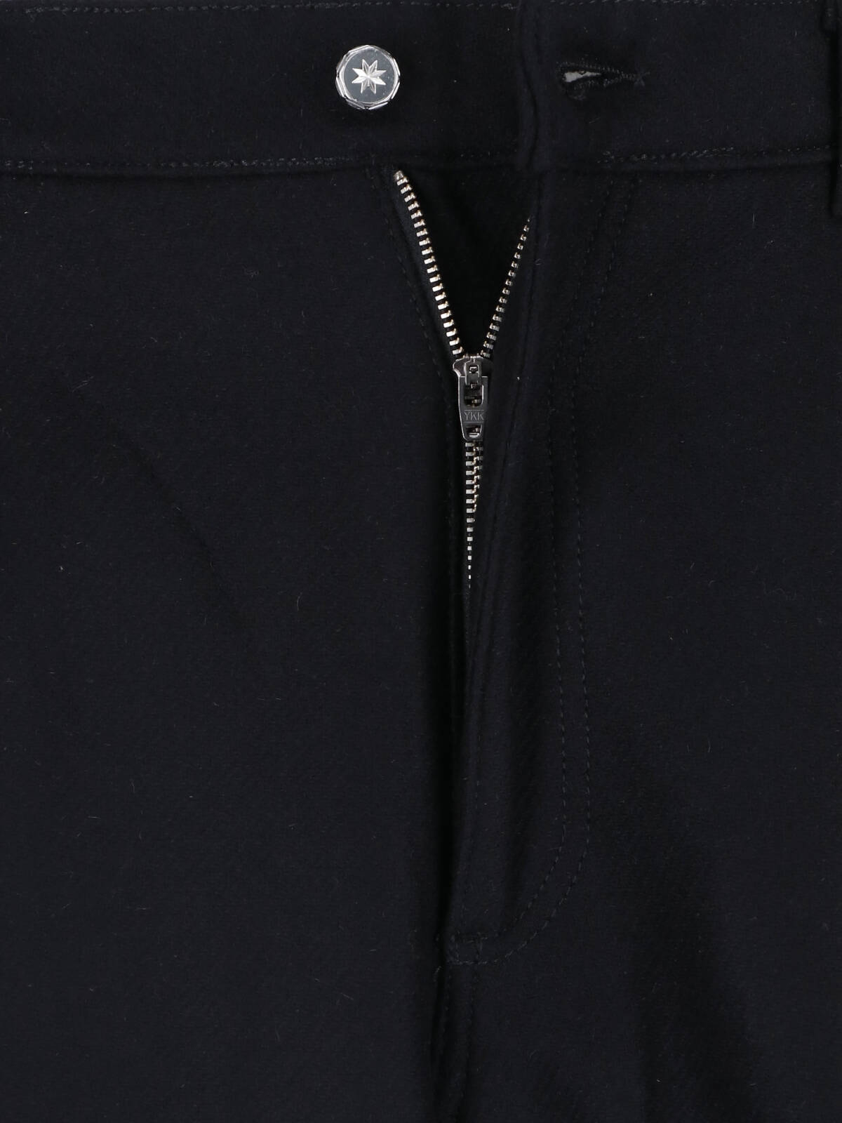 [PDF] Shorts FW25 DFM03034TF131NOWASNOWAS