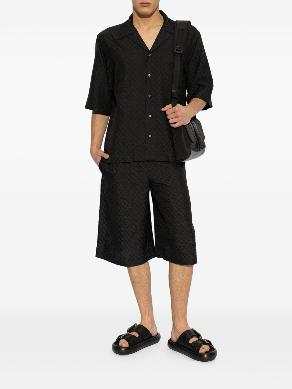 [Alexander McQueen] Shorts SS25 814209QRABU1010