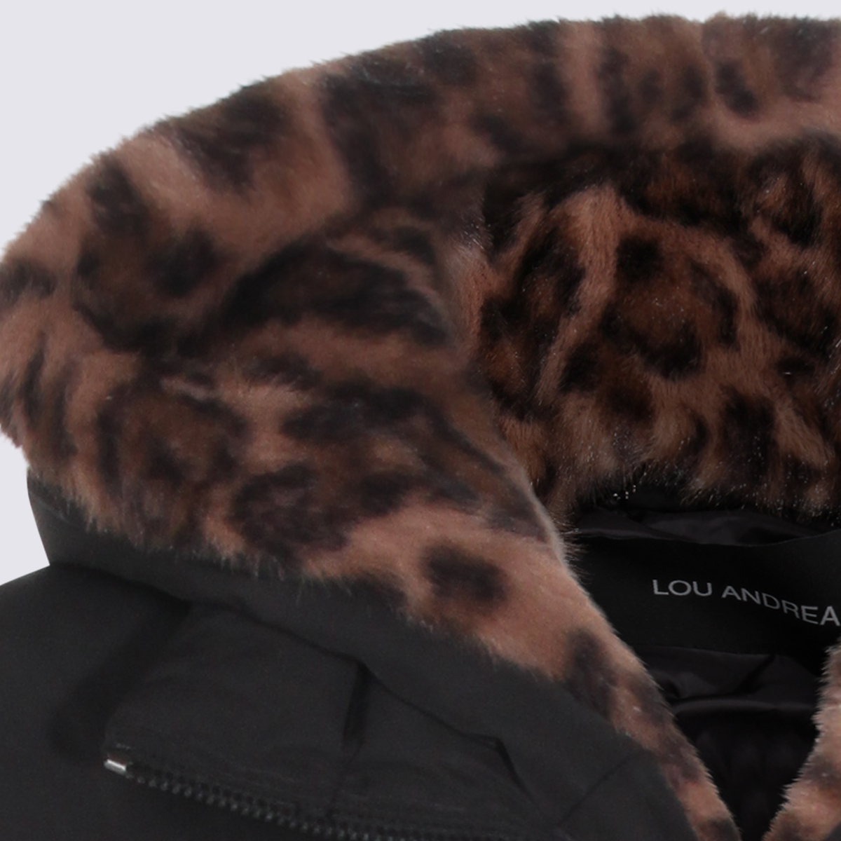 [LOU ANDREA] Fur Jacket FW25 YZ204050LUW5MAT2BLACK