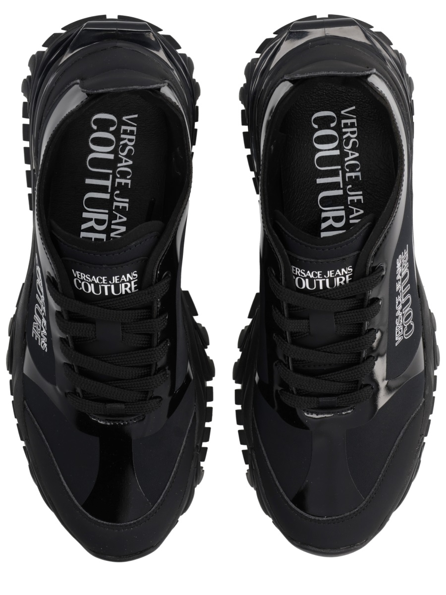[VERSACE JEANS COUTURE] Sneakers FW25 79YA3SIB_ZSC91899
