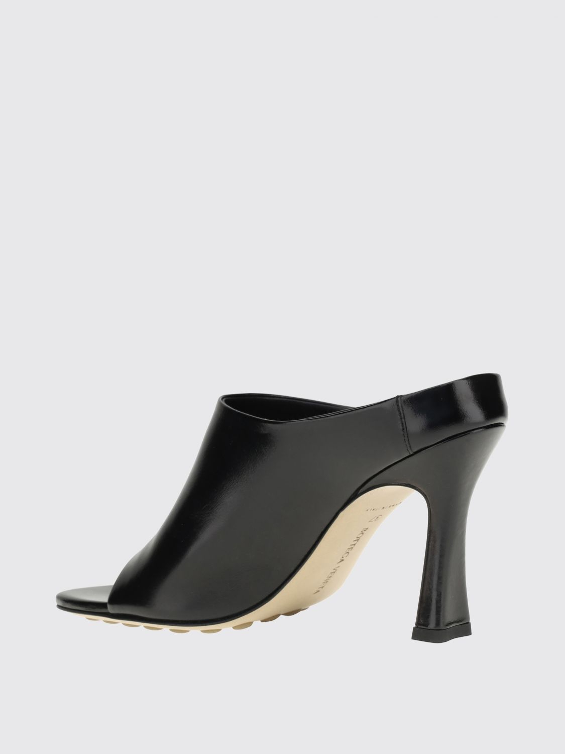 [Bottega Veneta] Sandals SS25 827720V3H90 1000
