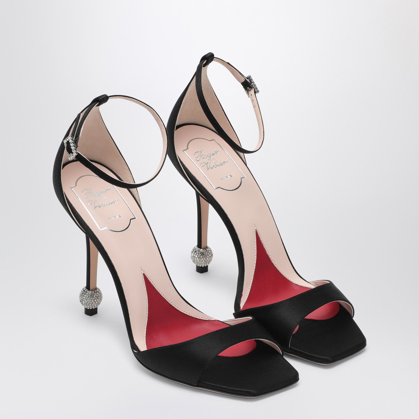 [Roger Vivier] Pumps SS25 RVW56827490RS0