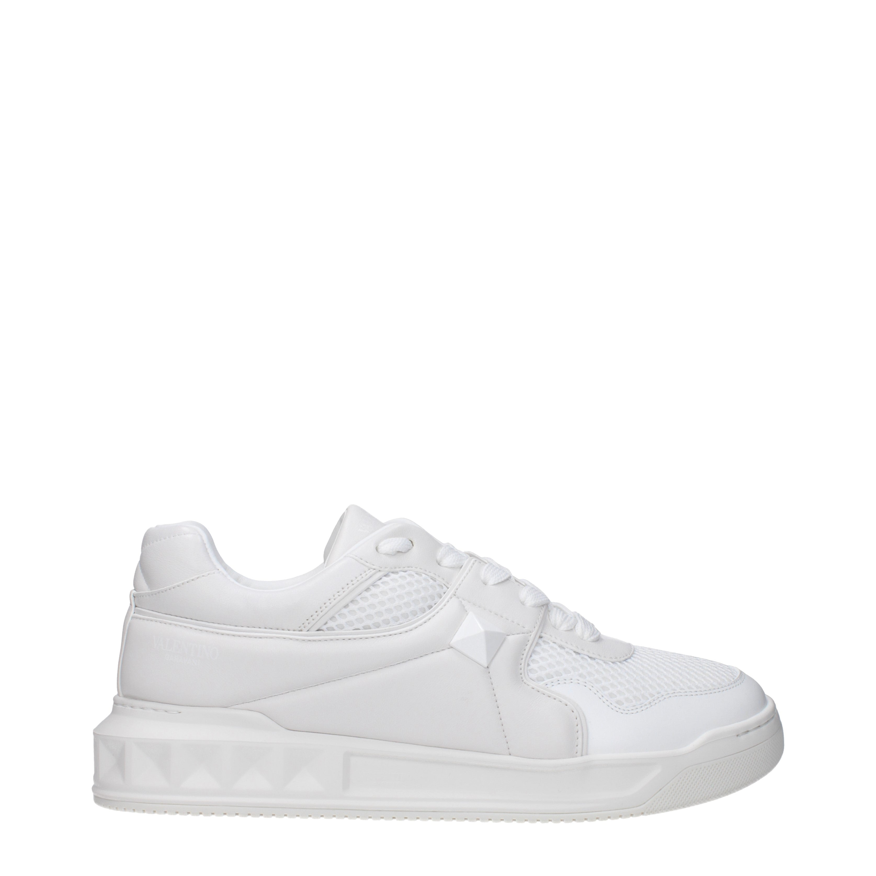 [Valentino Garavani] Sneakers SS26 S0E71SAT0BO