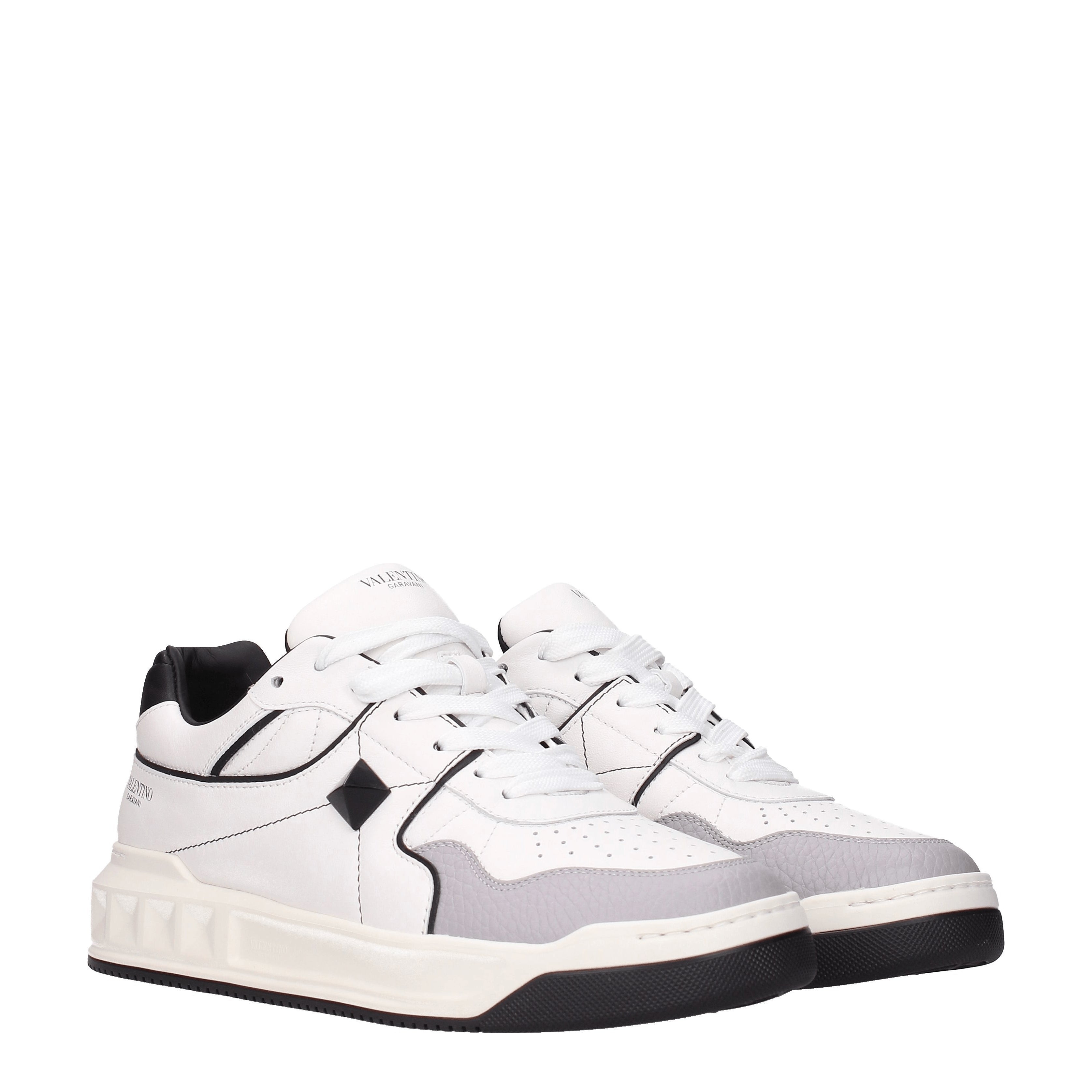 [Valentino Garavani] Sneakers SS26 S0E71NWN0N2