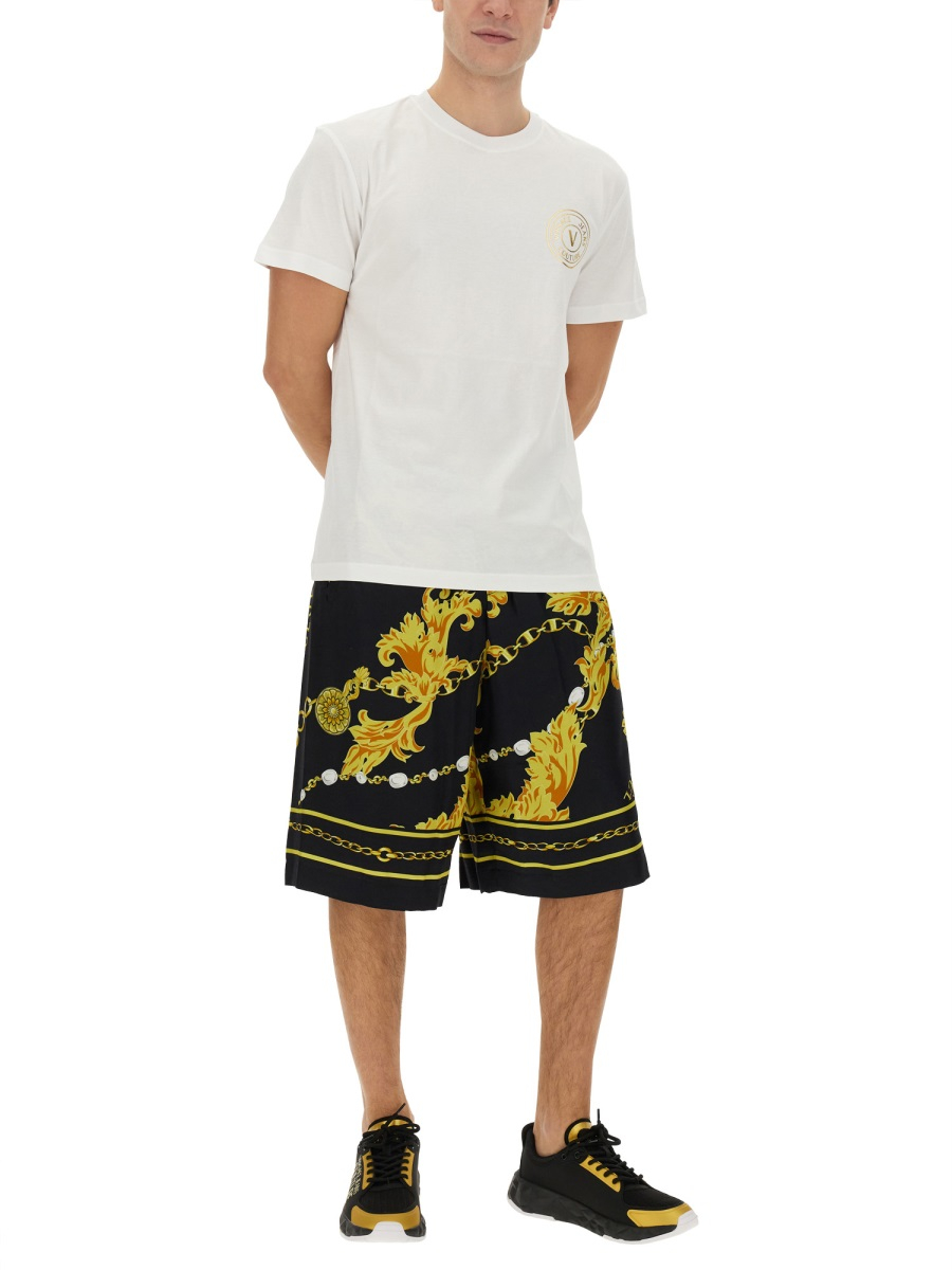 [VERSACE JEANS COUTURE] Shorts FW23 75GAD107_NS318G89