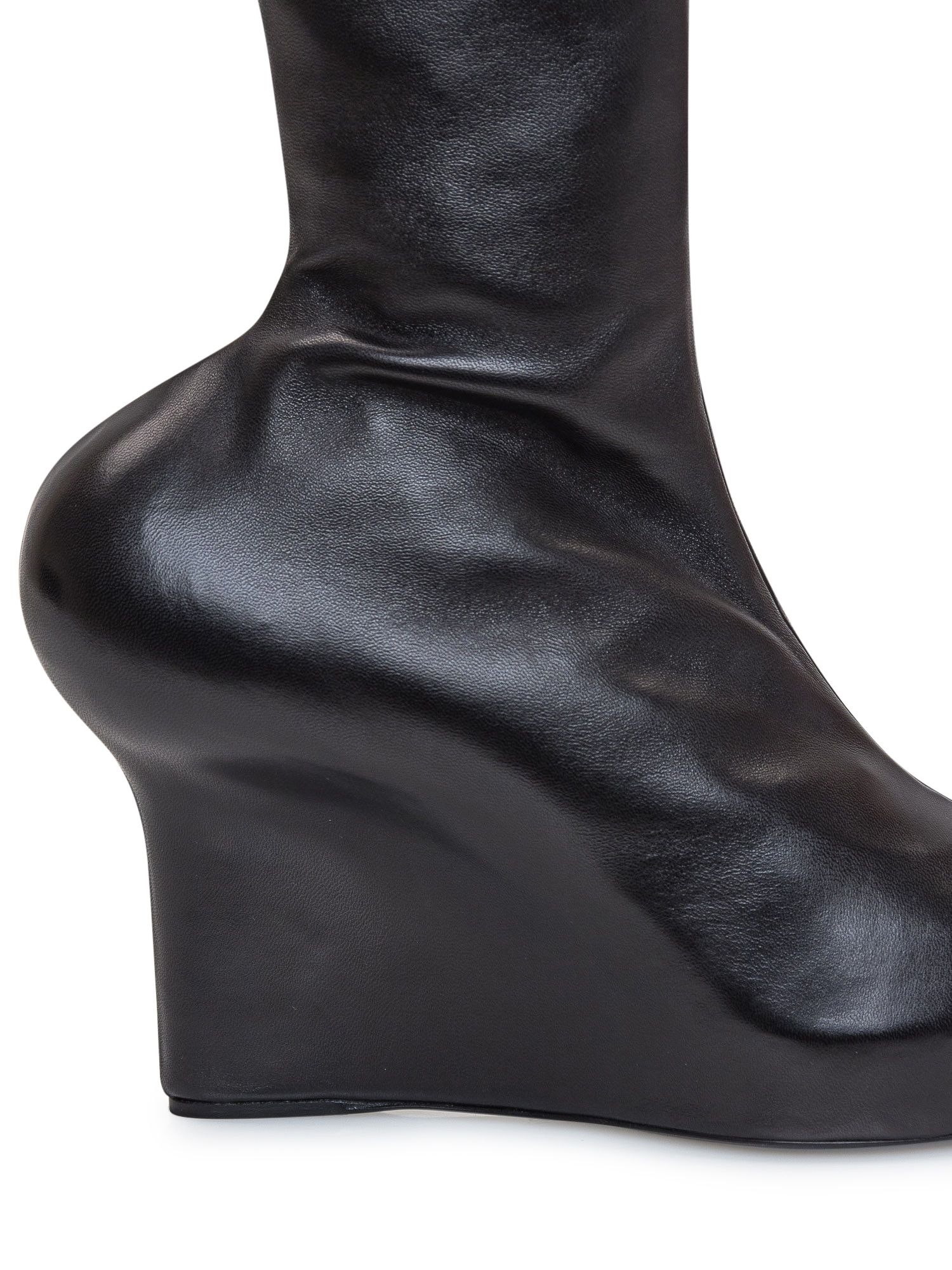[Givenchy] Boots FW22 BE603YE1J5001 001
