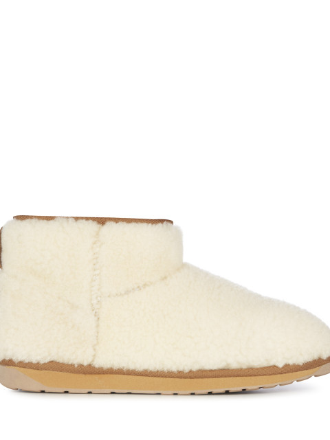 [EMU] Boots FW22 W12773