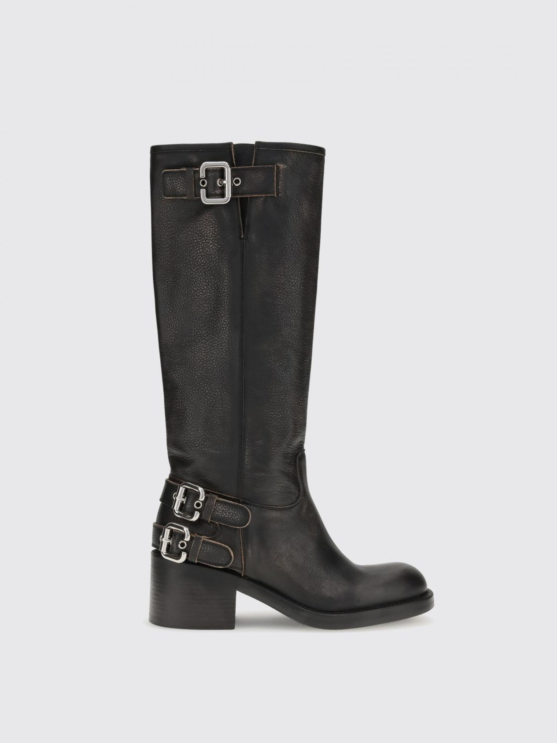[Chloe] Boots FW25 CHC25A12ESY 001