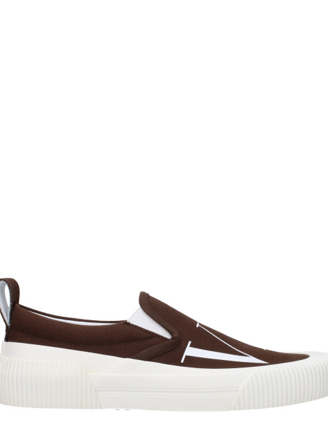 [Valentino Garavani] Slip On SS25 S0G77VPZUY5