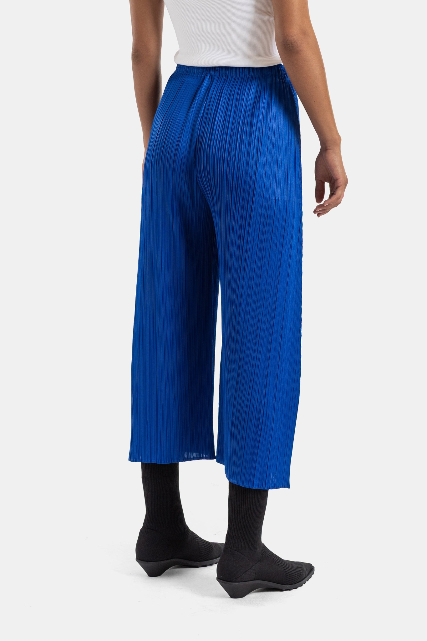 [PLEATS PLEASE ISSEY MIYAKE] Trousers FW26 PP68JF115
