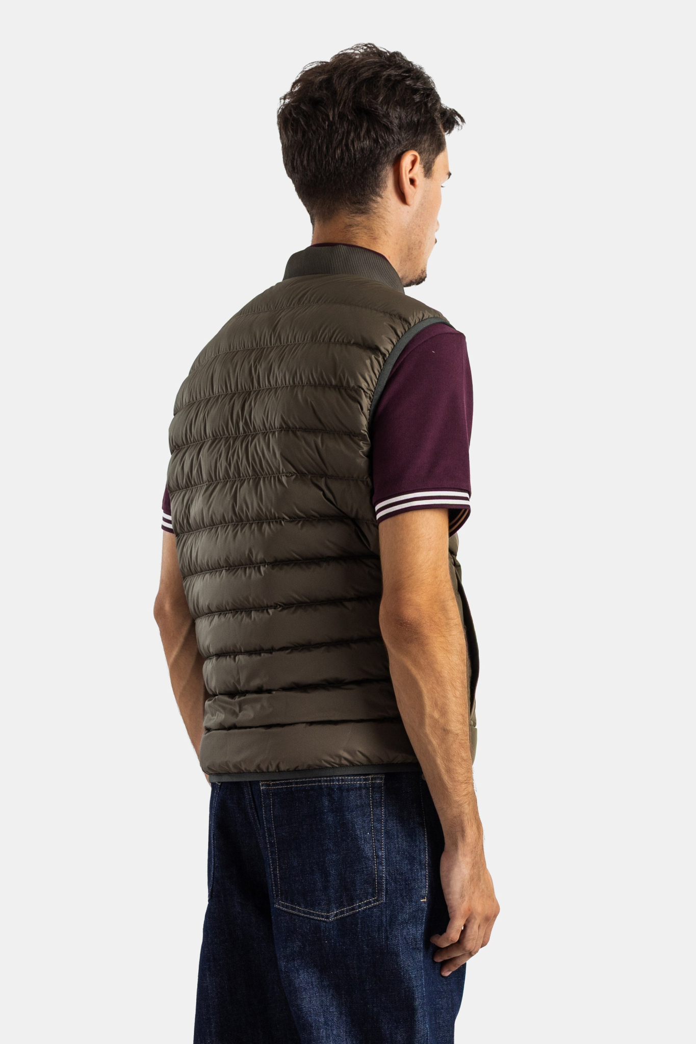 [Moncler] Down Vest FW26 L2091 1A00101 - 597X2