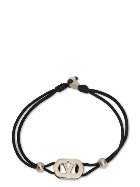 Bracelet with metallic logo