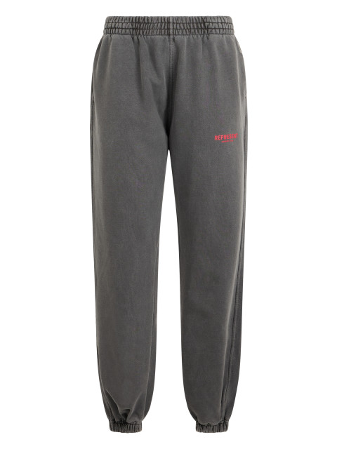 Sports pants with elastic