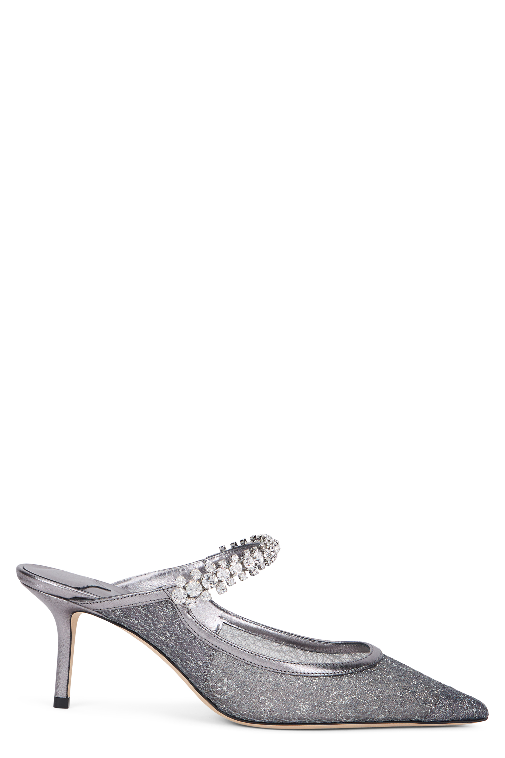Pointed kitten heel shoe