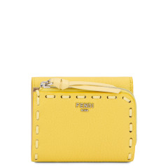 Wallet with contrasting details