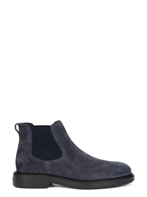 Ankle boot in leather