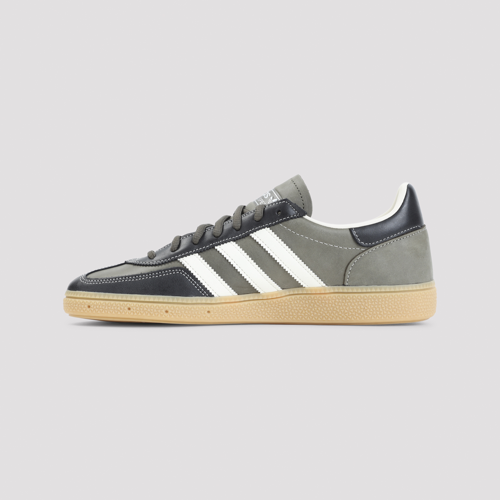 [Adidas] Sneakers FW26 KJ7417