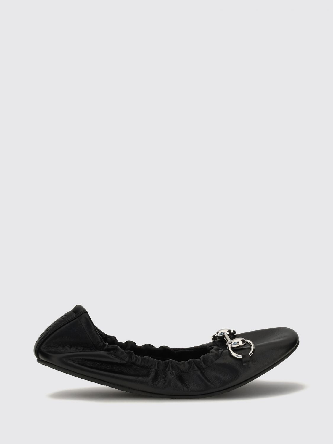 [Gucci] Flat shoes FW26 875322AAF3Q 1000