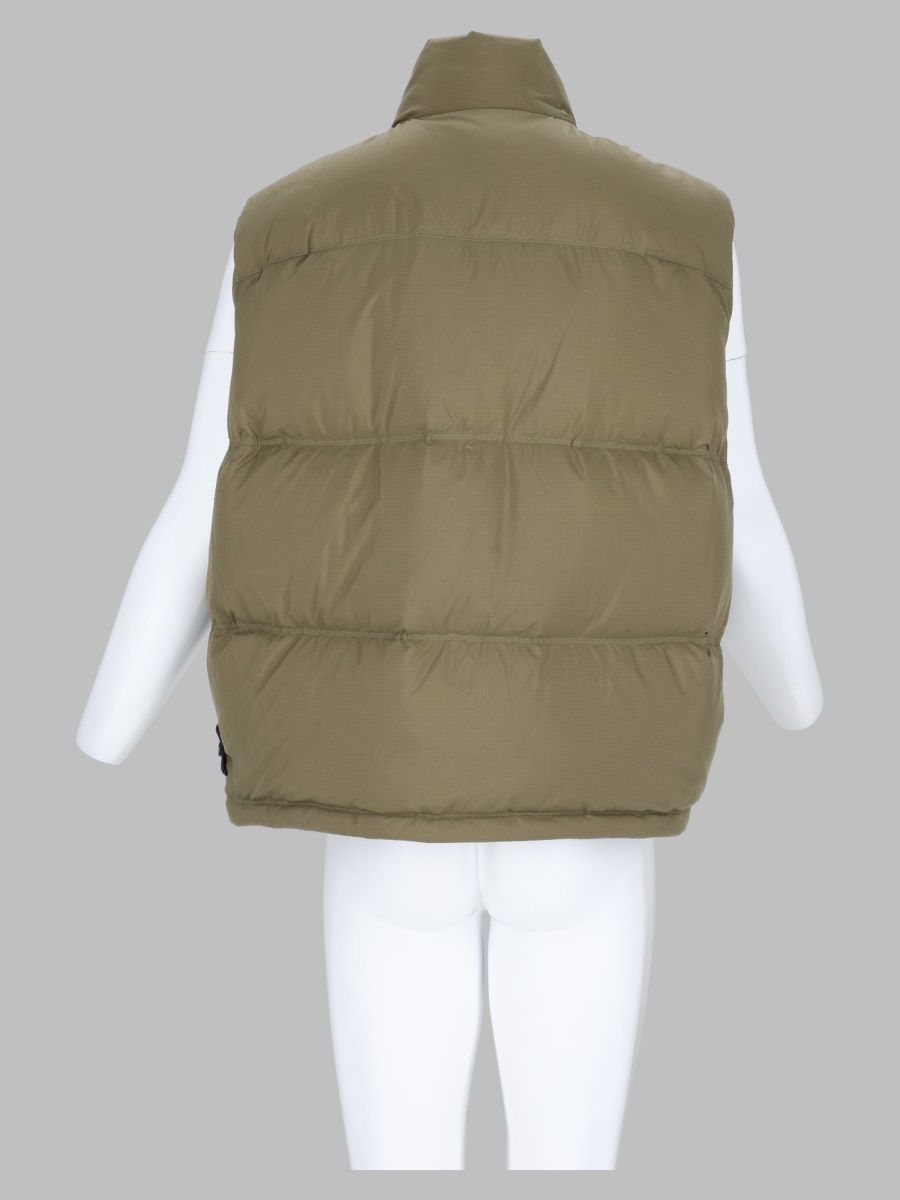 [Stone Island] T-shirts Sleeveless FW26 L2S15G100004_S0483V005G