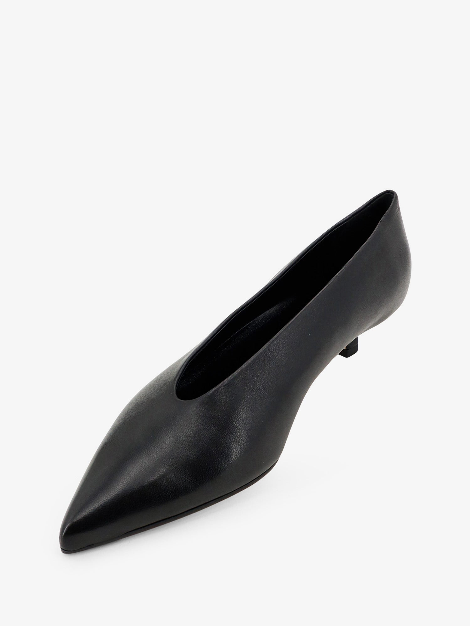 [Aeyde] Pumps FW26 A11PUCROP35KT0122800007BLACK