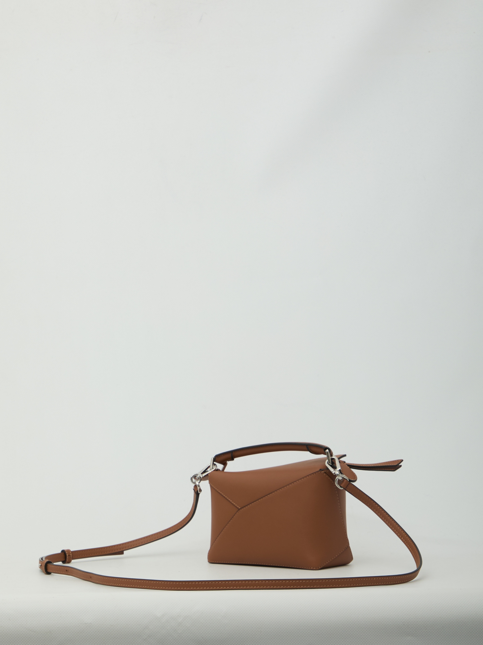 [Loewe] Tote bag FW26 A510P88X49__2530