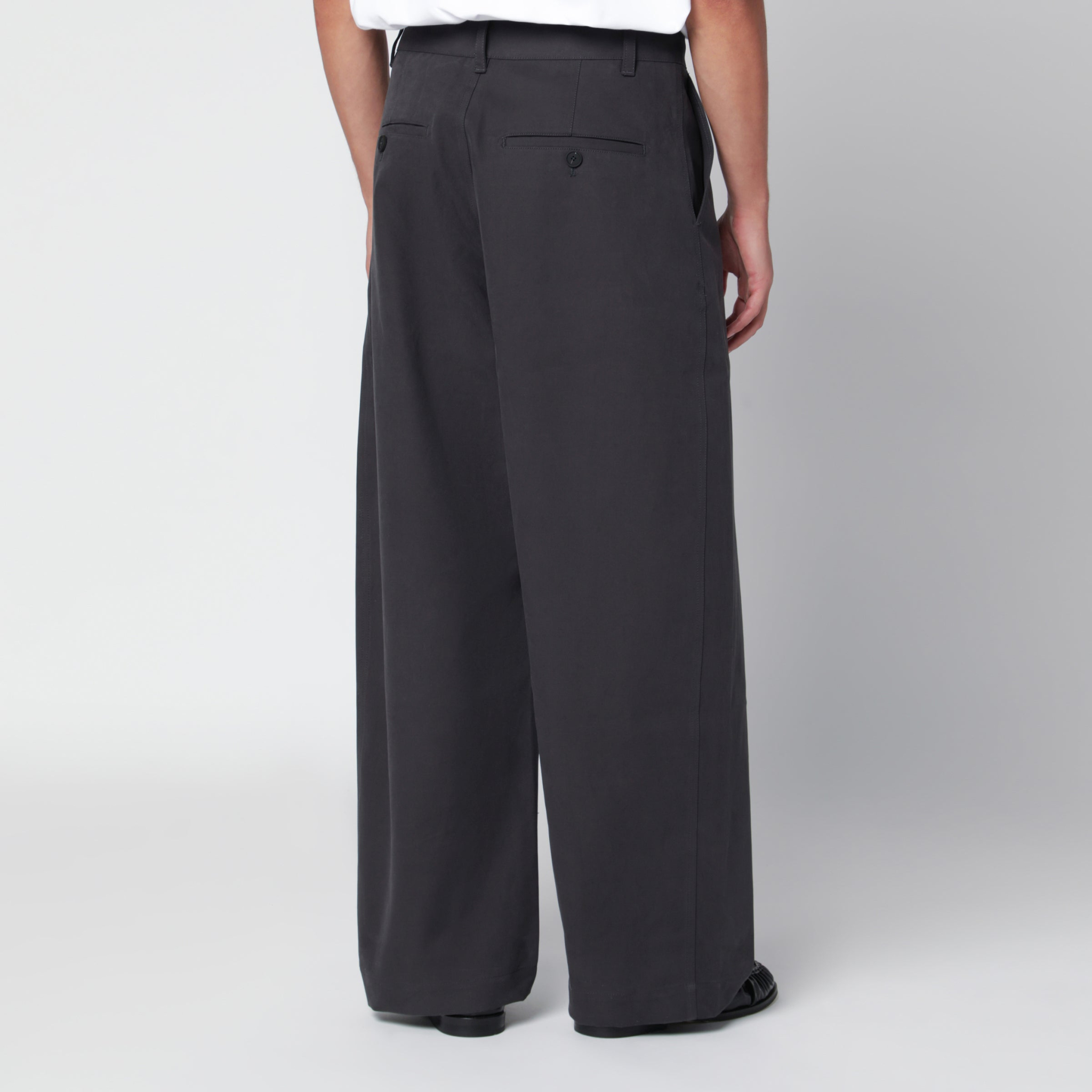 [Studio Nicholson] Trousers FW26 MINARDSNM1646