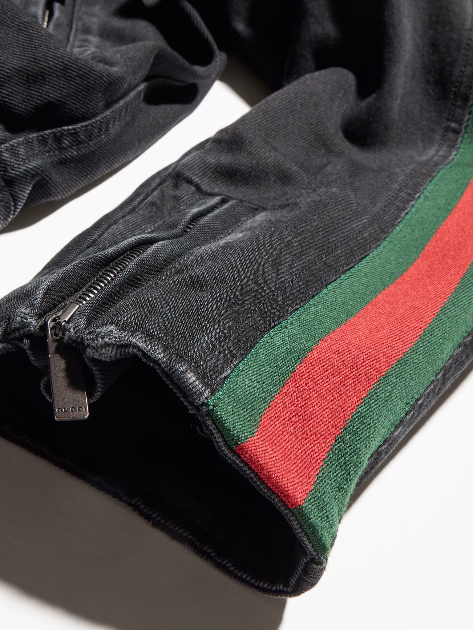 [Gucci] Jacket FW26 872075XDDHQ1000