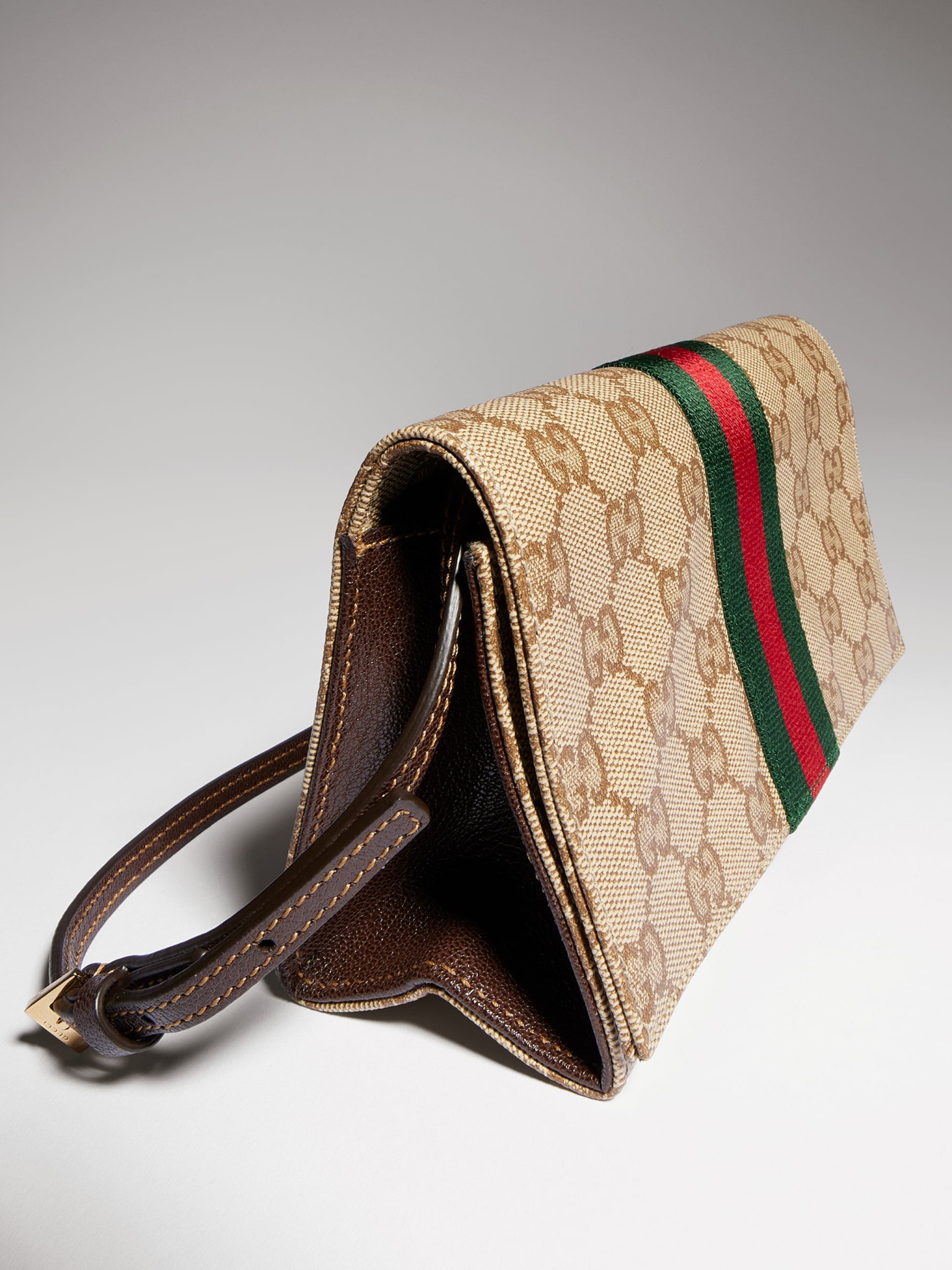 [Gucci] Shoulder bag FW26 A002KMFAF8R8547