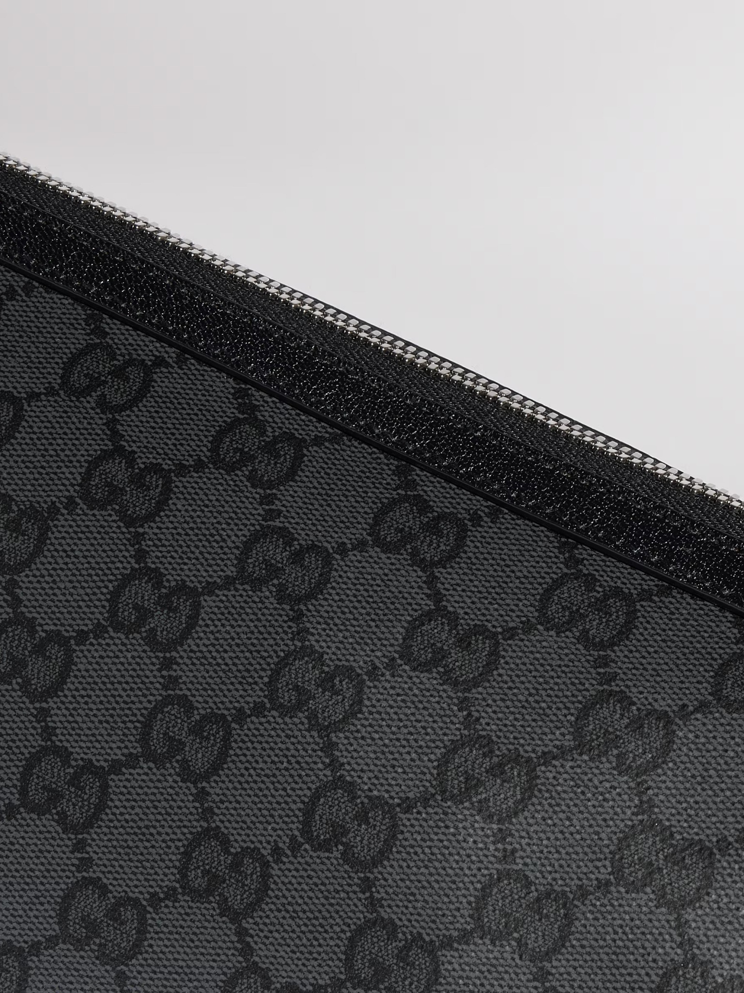 [Gucci] Clutch bag FW26 875159FAF8A1000