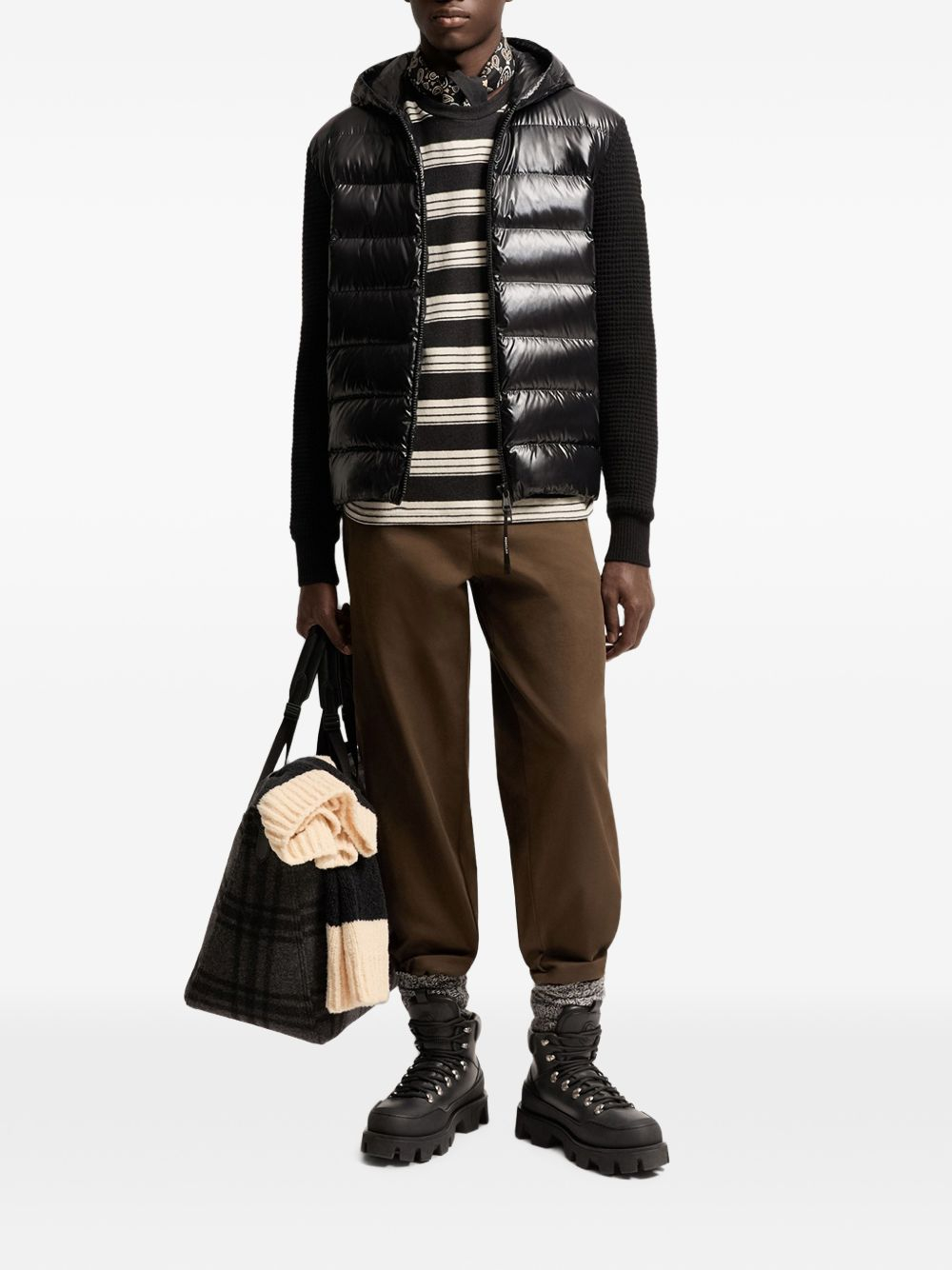 [Moncler] Cardigan FW26 L20919B00059M4281999
