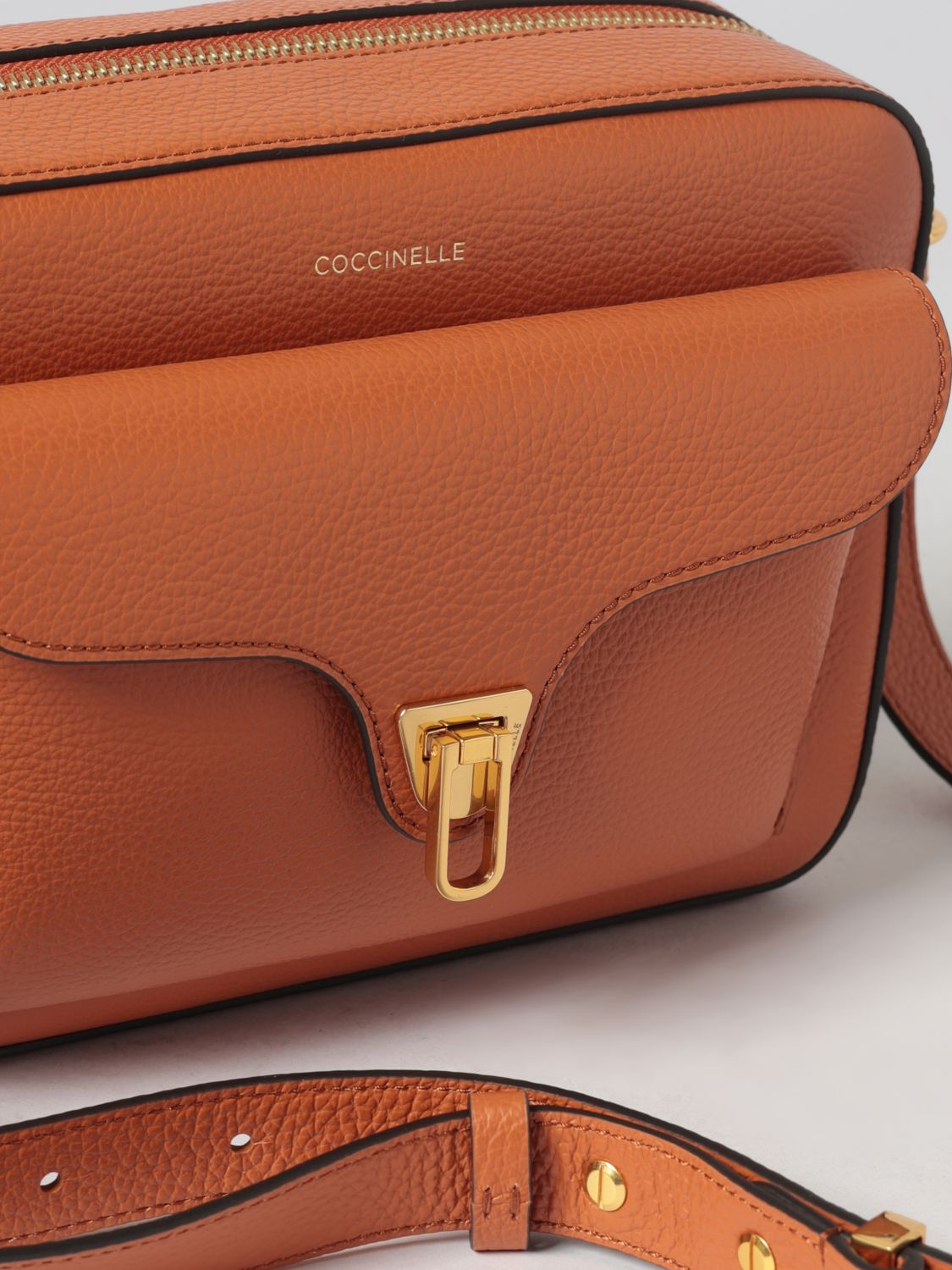 [Coccinelle] Shoulder bag SS26 E1MF6150601 R41