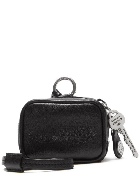 [Acne Studios] Clutch bag FW26 CG0304900