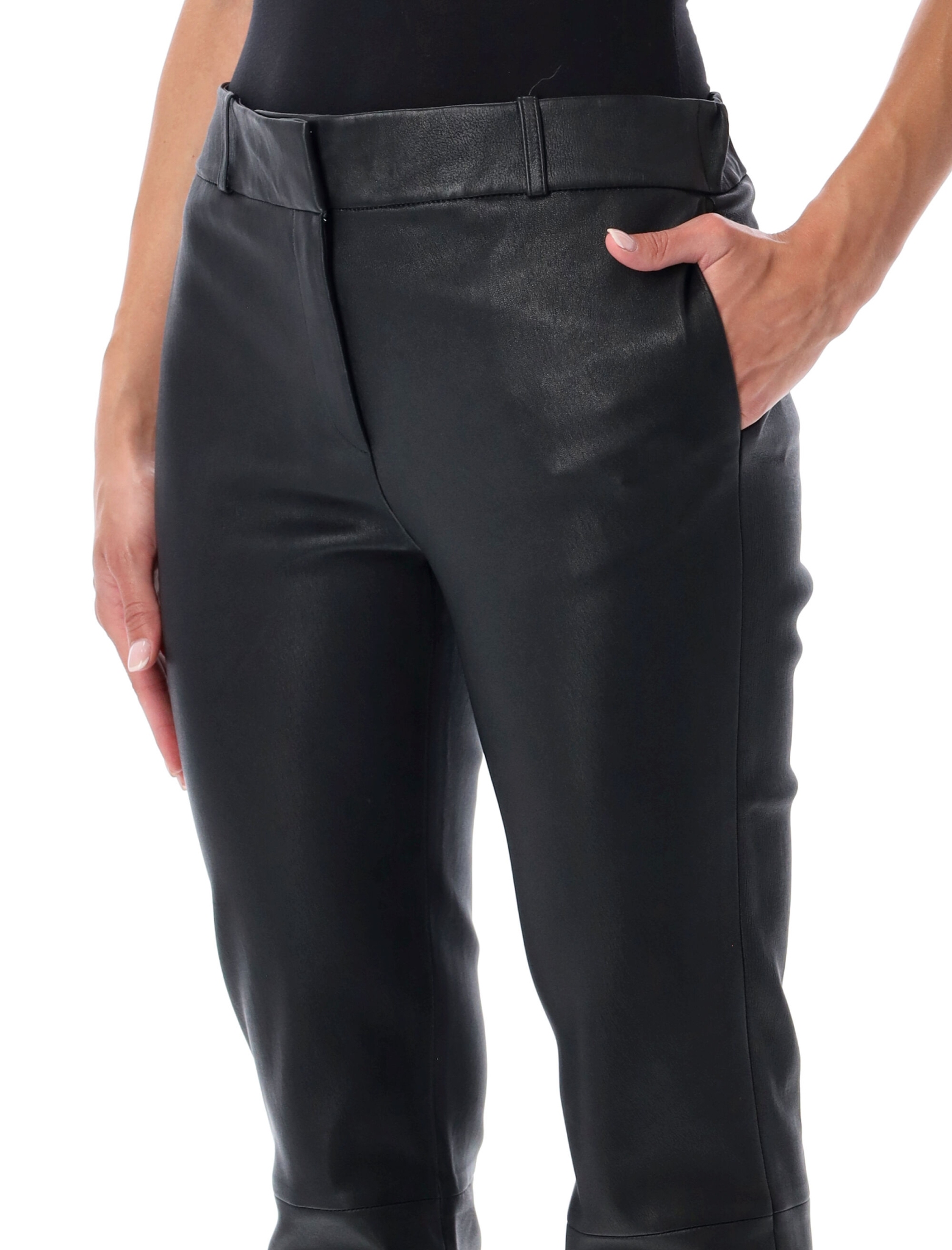 [Arma] Trousers FW26 LUCIABLACK