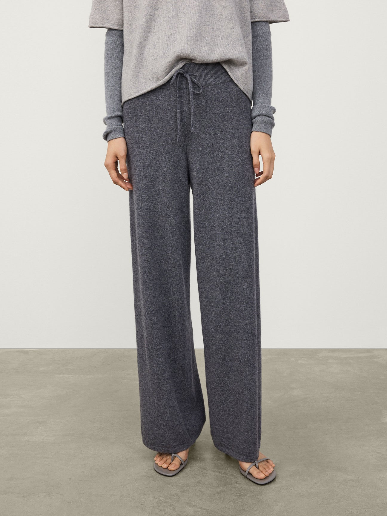 [Lisa Yang] Trousers FW26 202143GR