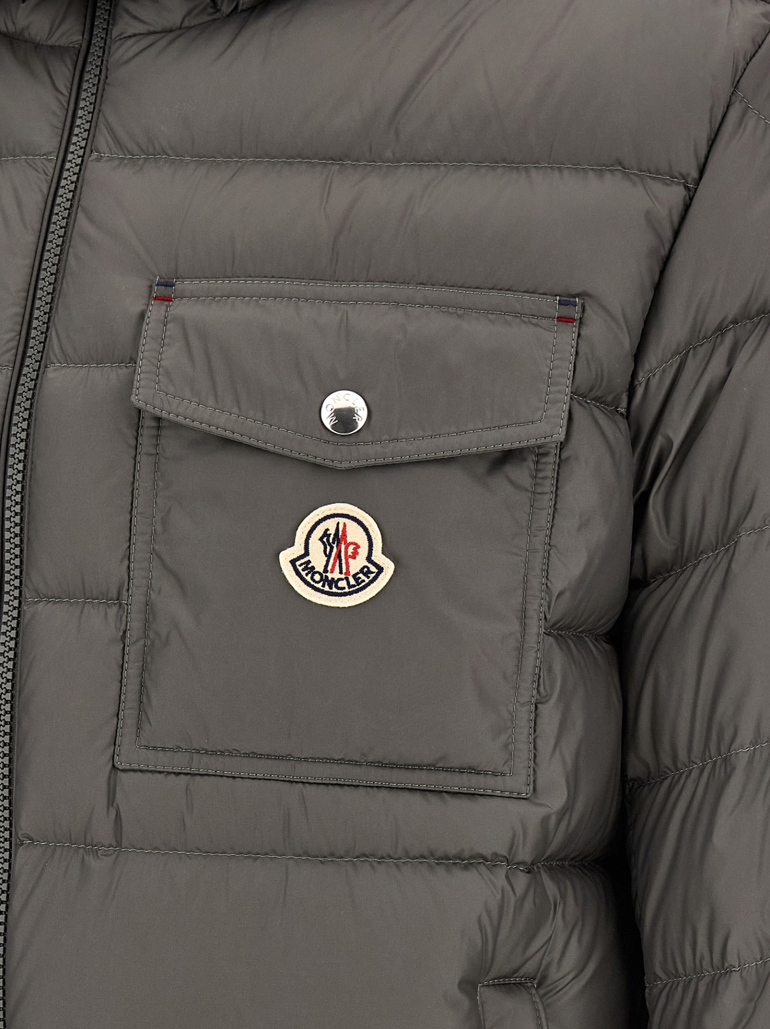 [Moncler] Casual Jacket FW26 L20911A00004599Q093B