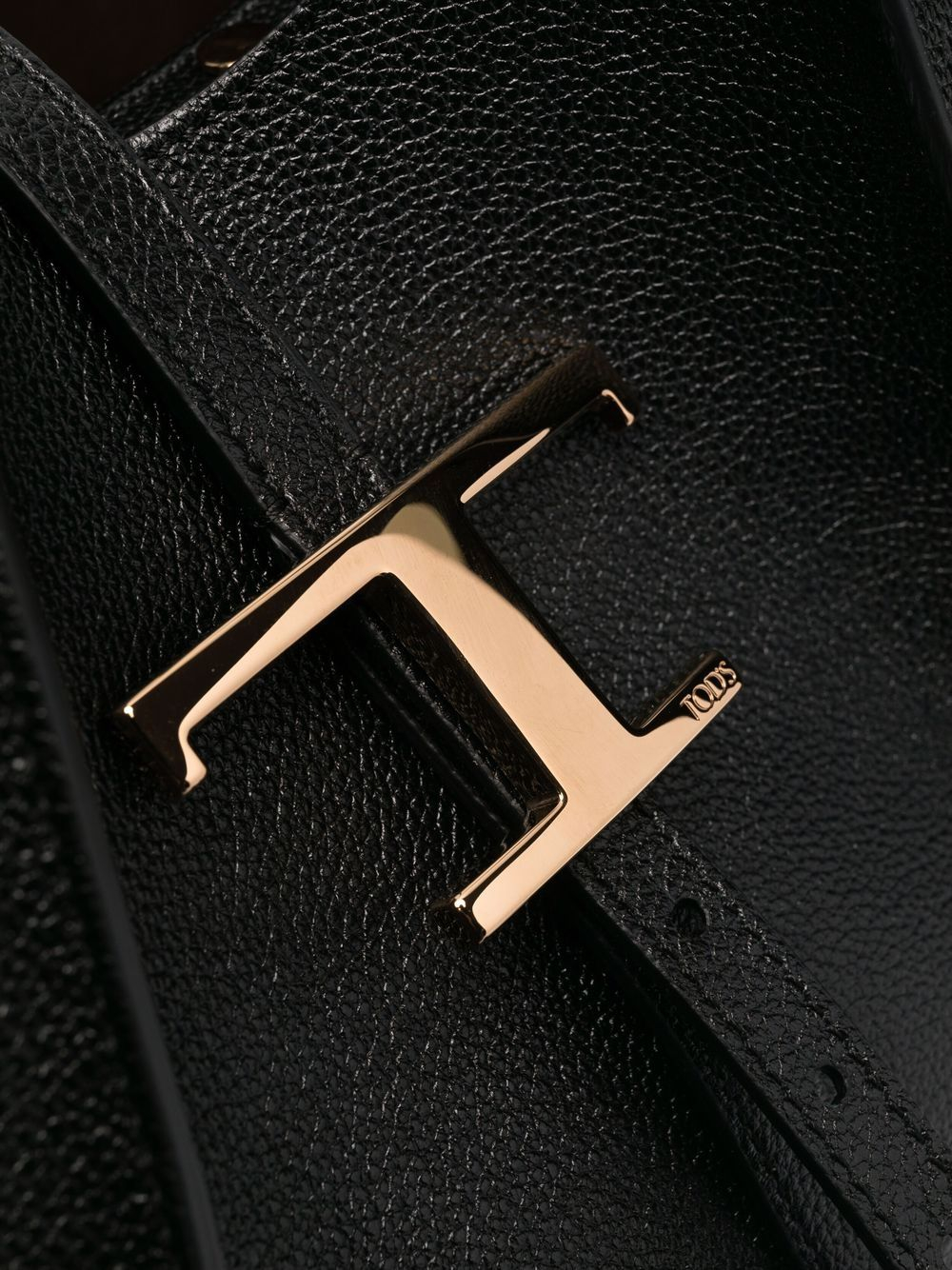 [Tod's] Shoulder bag FW26 XBWTSBA0200 Q8E B999