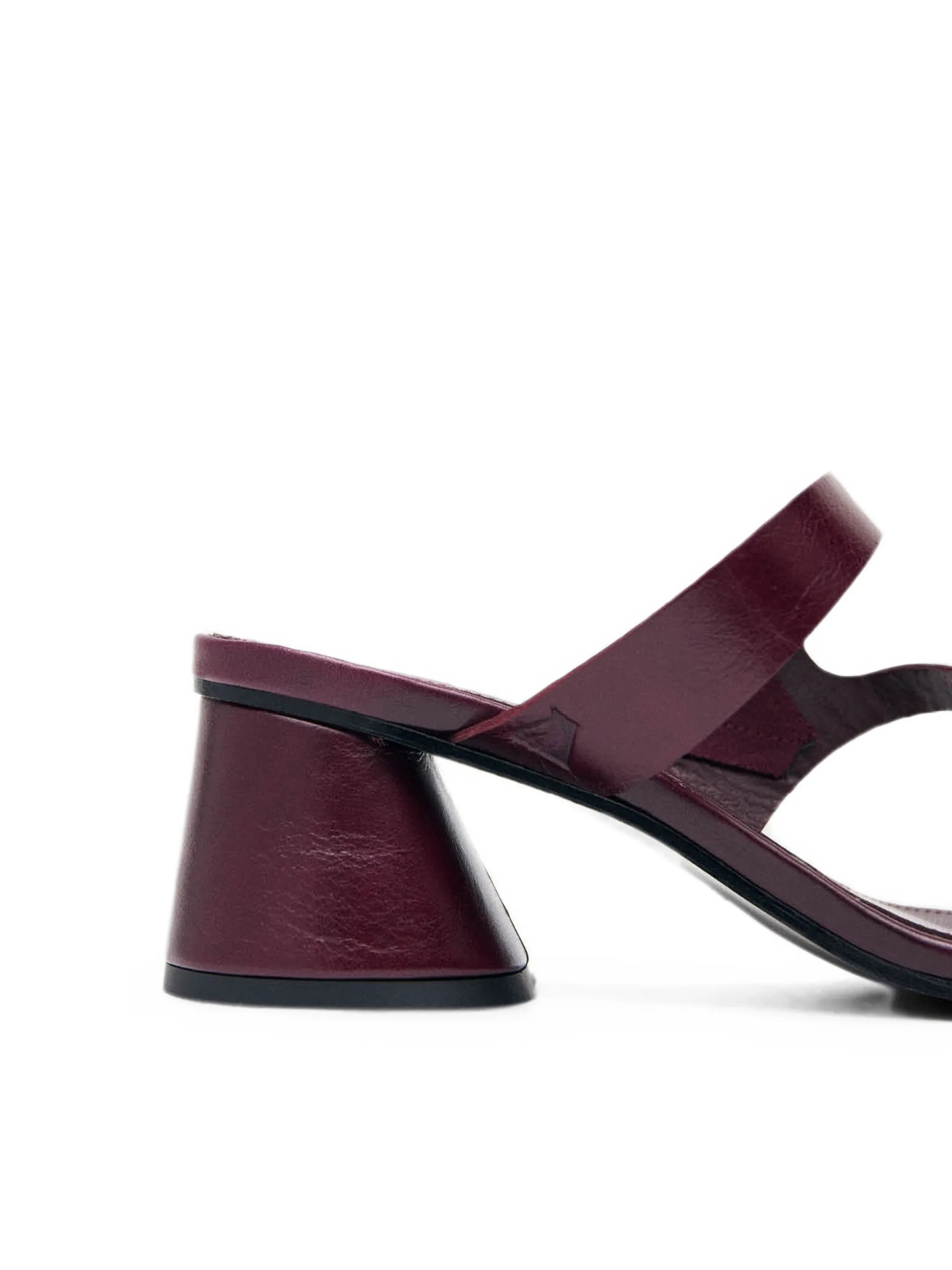 [ALOHAS] Sandals FW26 S10138504