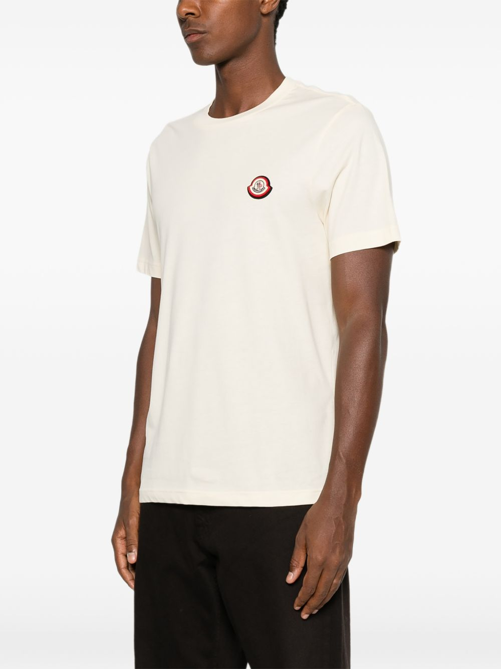 [Moncler] T-shirts Short Sleeve FW26 L20918C0004589B8Y060